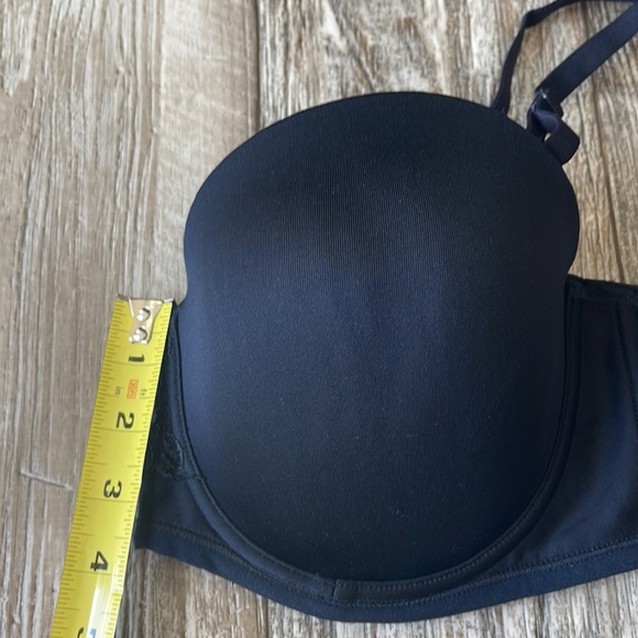 VANITY FAIR BLACK UNDERWIRE BRA, 38D - Picture 15 of 16